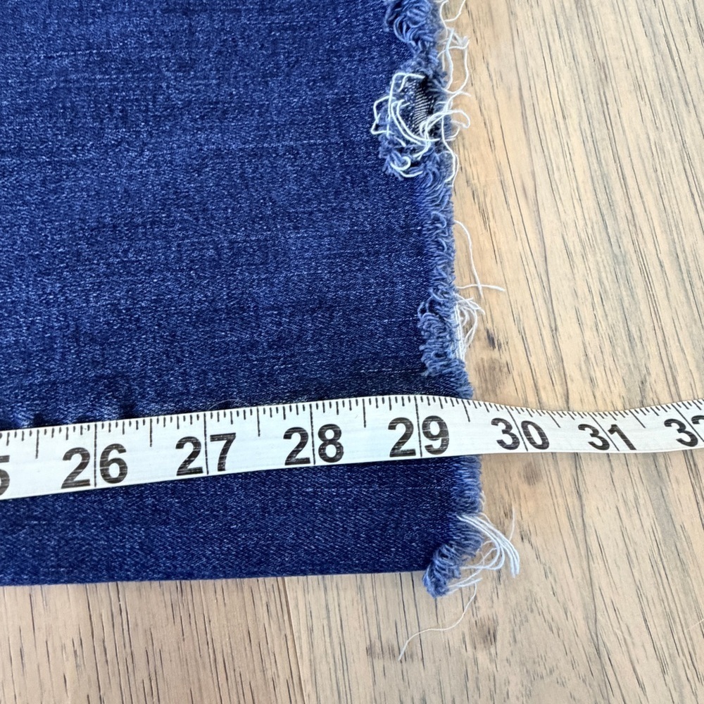 Mother The Weekender Fray in Team Up Jeans Size 32 - Picture 11 of 15